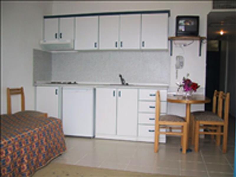 טורגוטריס Violin Apartments מראה חיצוני תמונה
